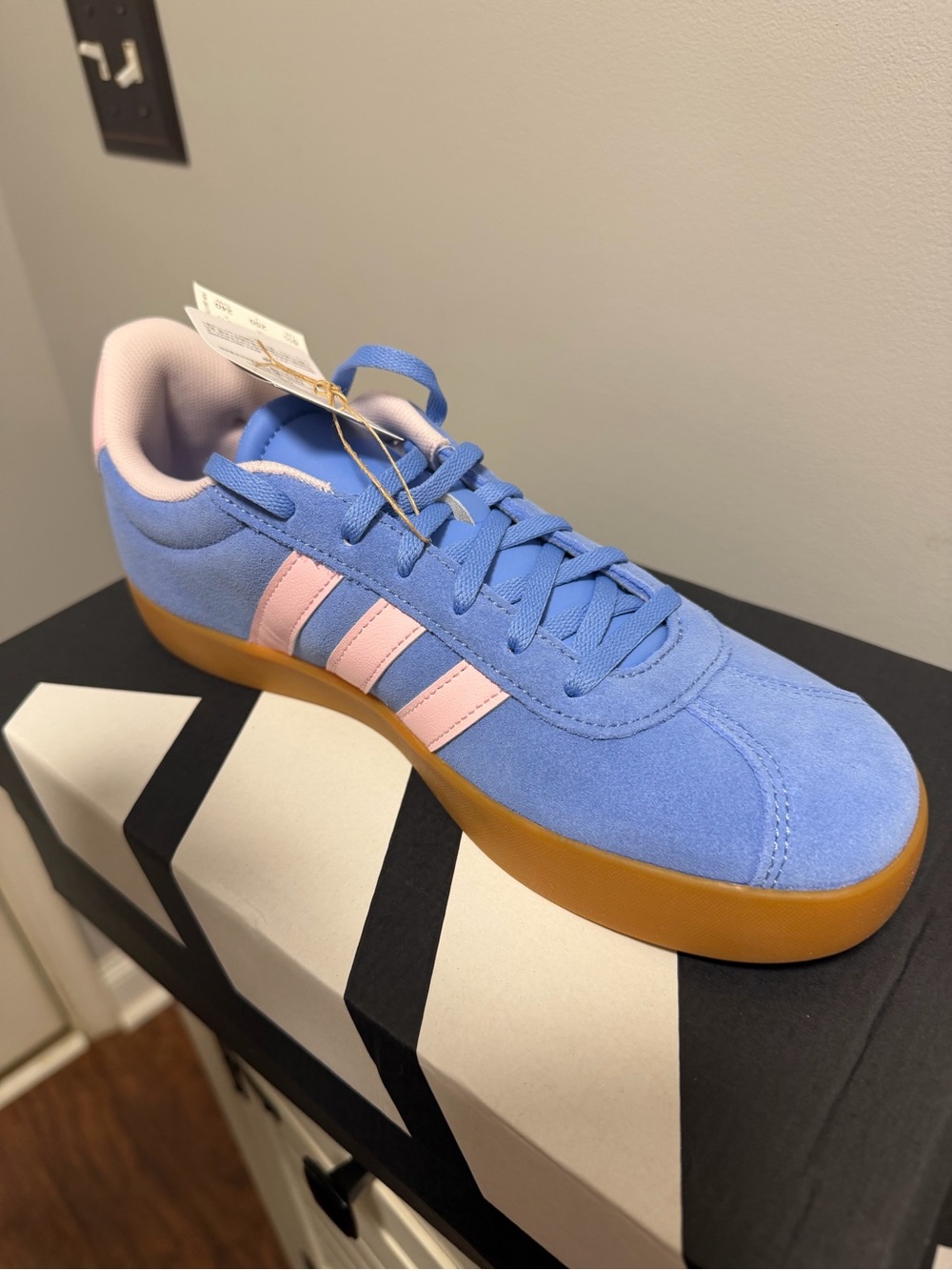 adidas VL Court 3.0 K Sneakers – Blue/Pink – Women’s Size 6.5. Never worn!